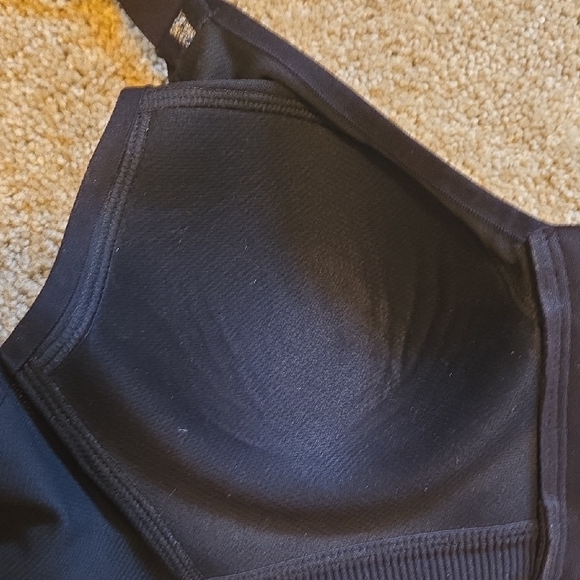 Black and Gray Women's Sports Bra - Picture 10 of 10